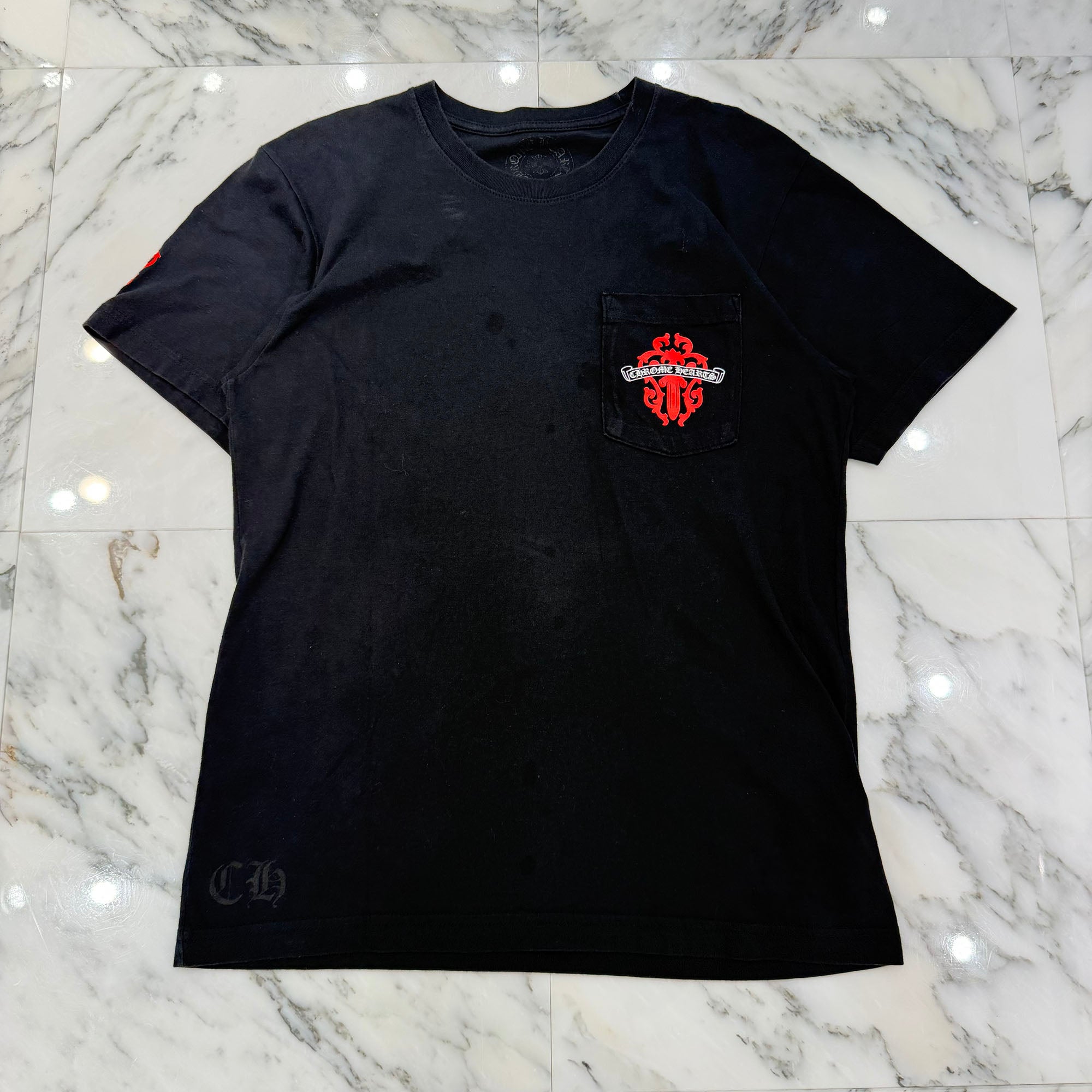 CHROME HEARTS Multi Logo Red Vine Dagger Tee Size M クロムハーツ マルチロゴ総柄 レッド ヴァインダガー Tシャツ サイズM