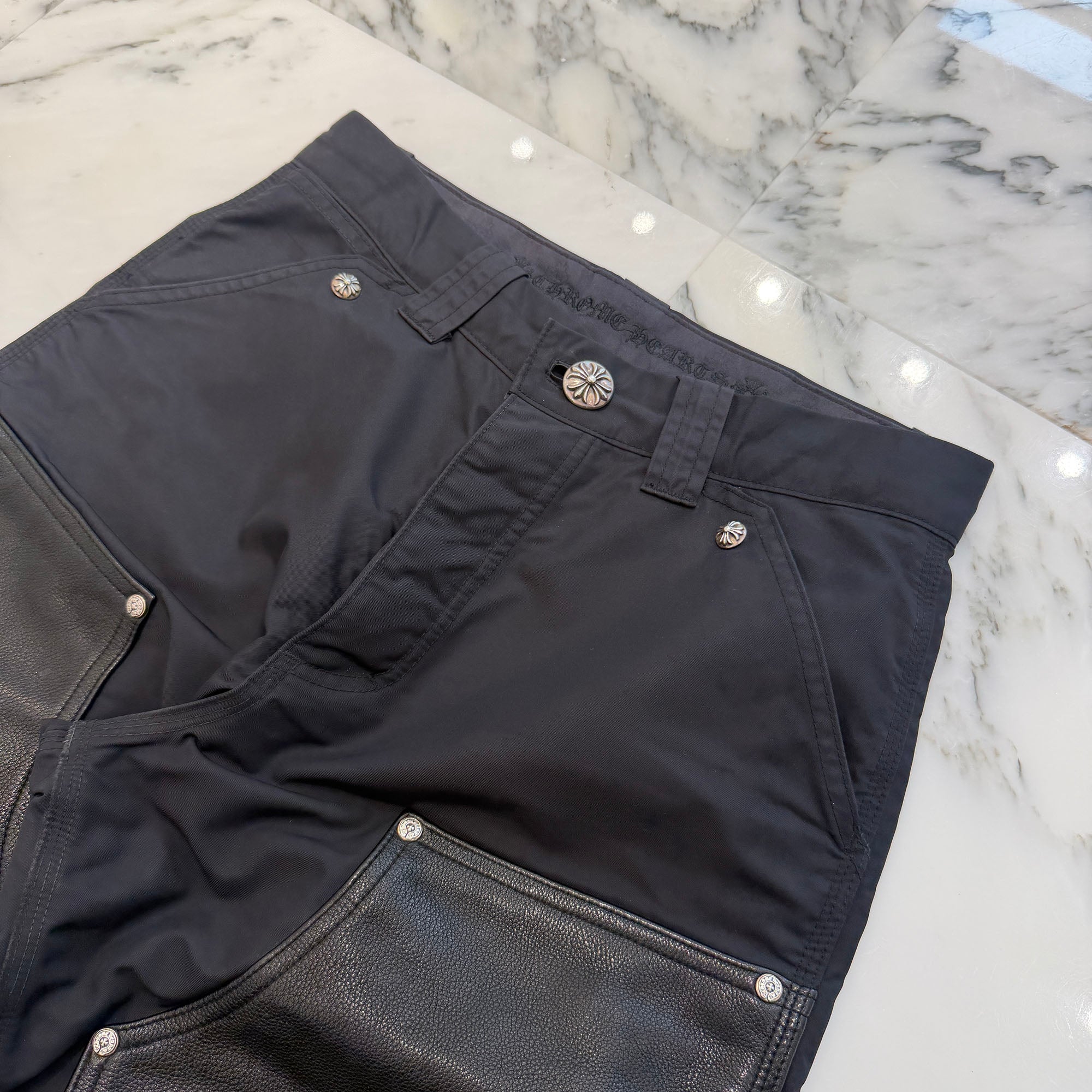 CHROME HEARTS Carpenter Leather Cross Patch Nylon Leather Work Pants Size 28 クロムハーツ カーペンター レザークロスパッチ ナイロン レザー 切替 ワークパンツ サイズ28