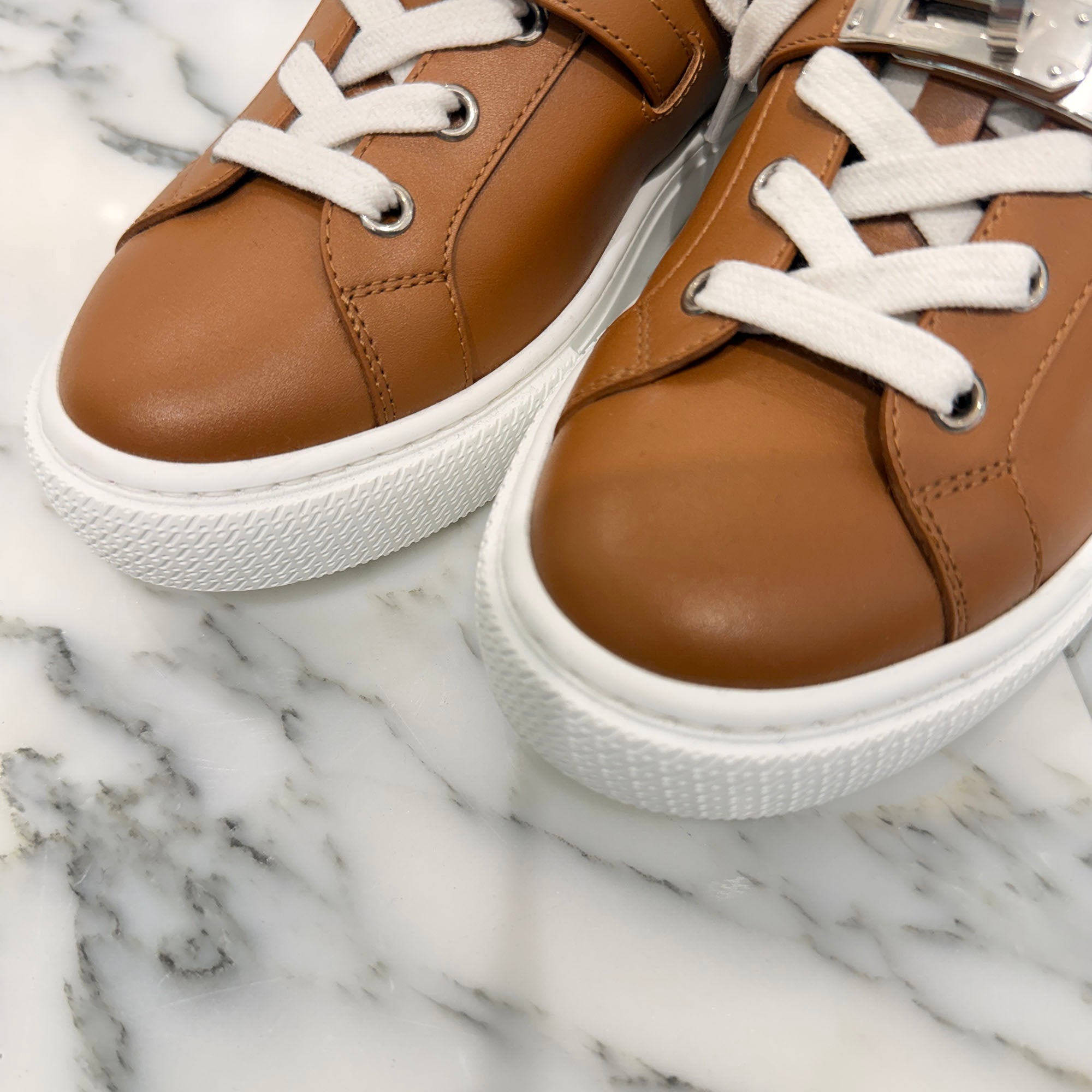 HERMES Sneakers "DAY" RG212256Z Size 35 1/2 (23.0cm～23.5cm) エルメス スニーカー "デイ" ナチュラル サイズ35 1/2 (23.0cm～23.5cm)