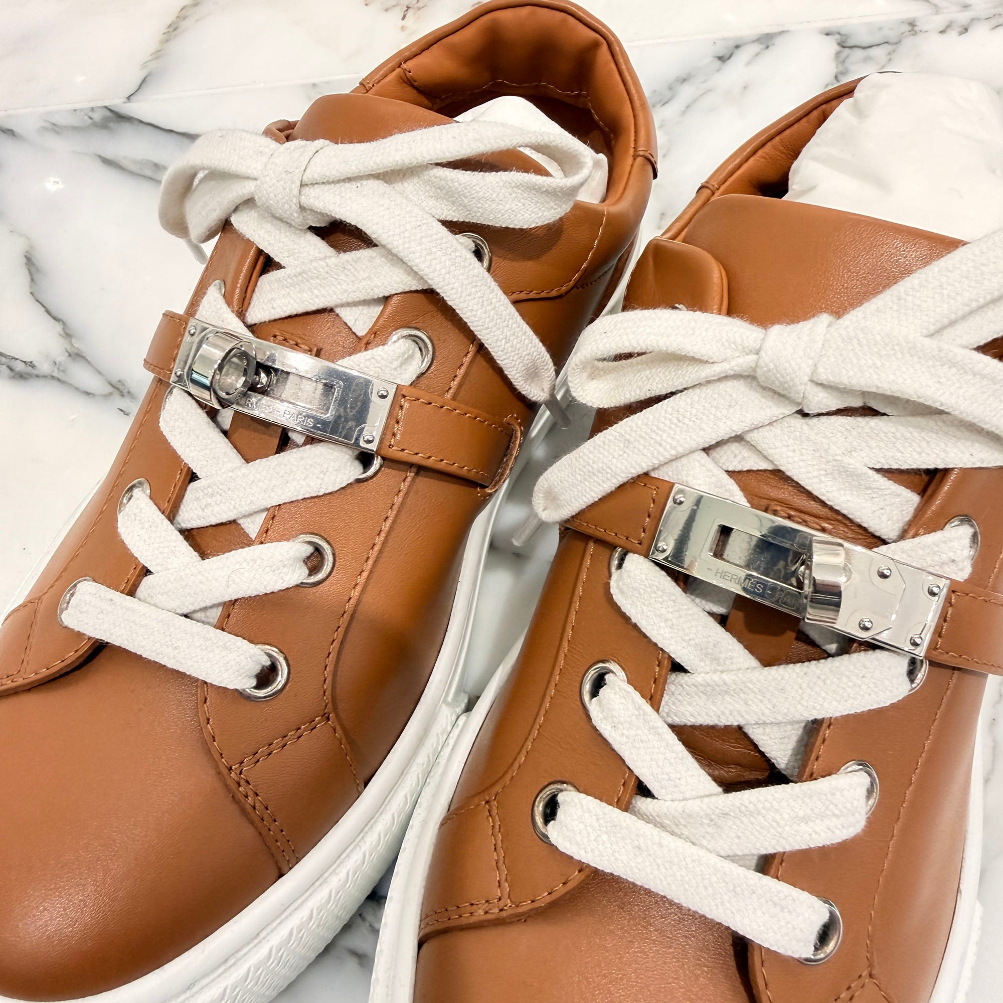 HERMES Sneakers "DAY" RG212256Z Size 35 1/2 (23.0cm～23.5cm) エルメス スニーカー "デイ" ナチュラル サイズ35 1/2 (23.0cm～23.5cm)