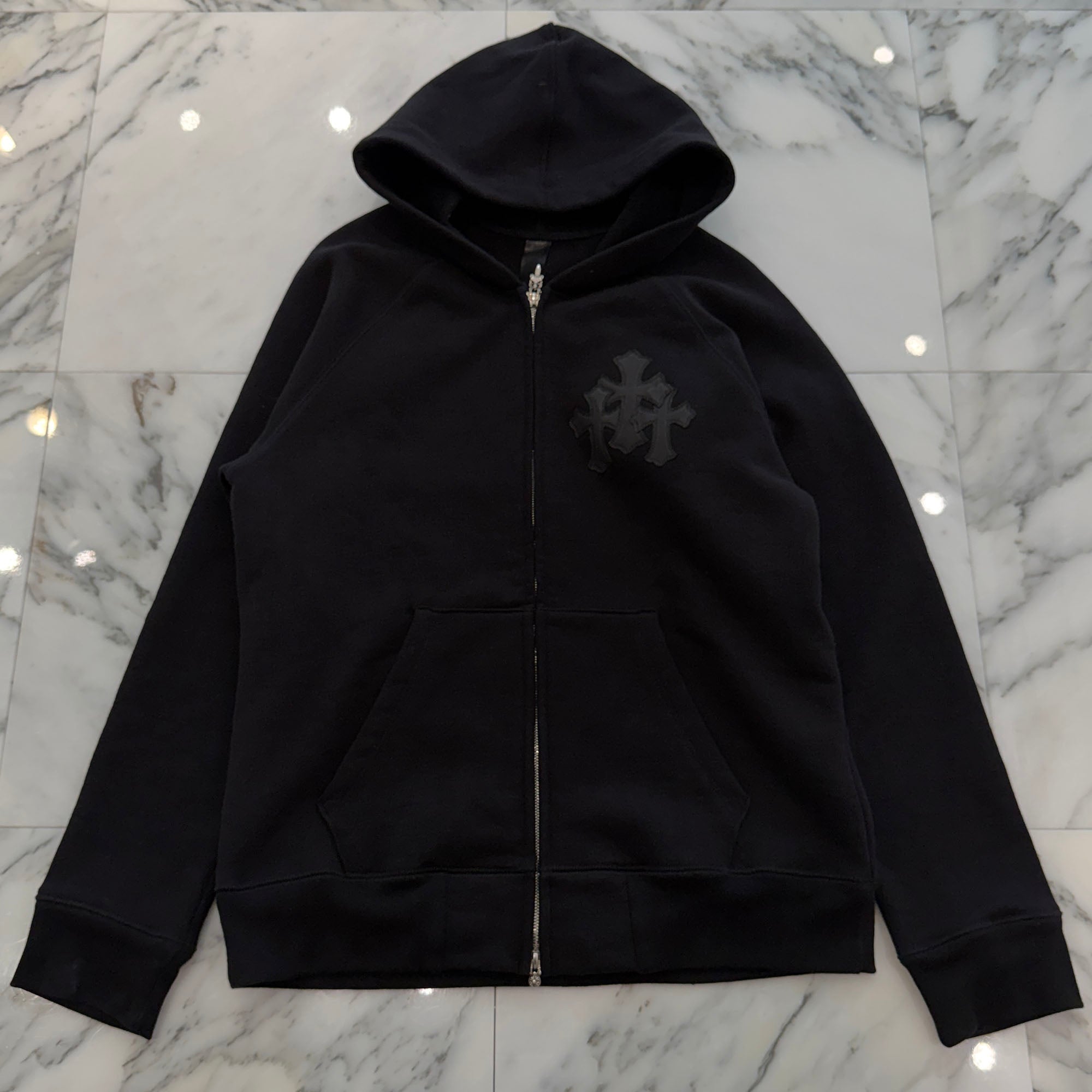 CHROME HEARTS Y NOT Cemetery Cross Leather Patch Zip Up Hoodie Size M クロムハーツ ワイノット セメタリークロスレザーパッチ ジップアップ フーディー サイズM
