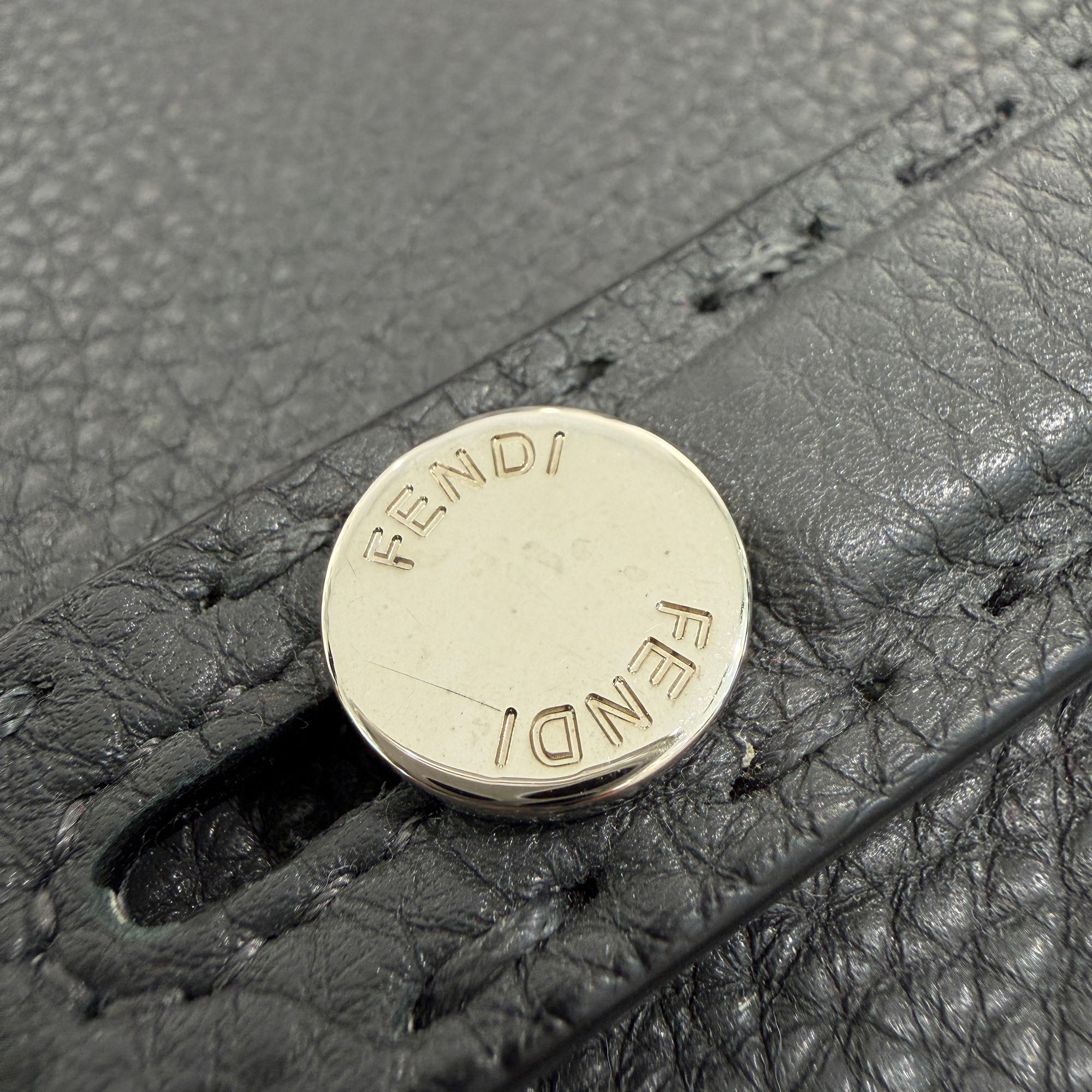 FENDI Selleria Clutch Leather Bag 7M0225 07N フェンディ セレリア クラッチ レザーバッグ
