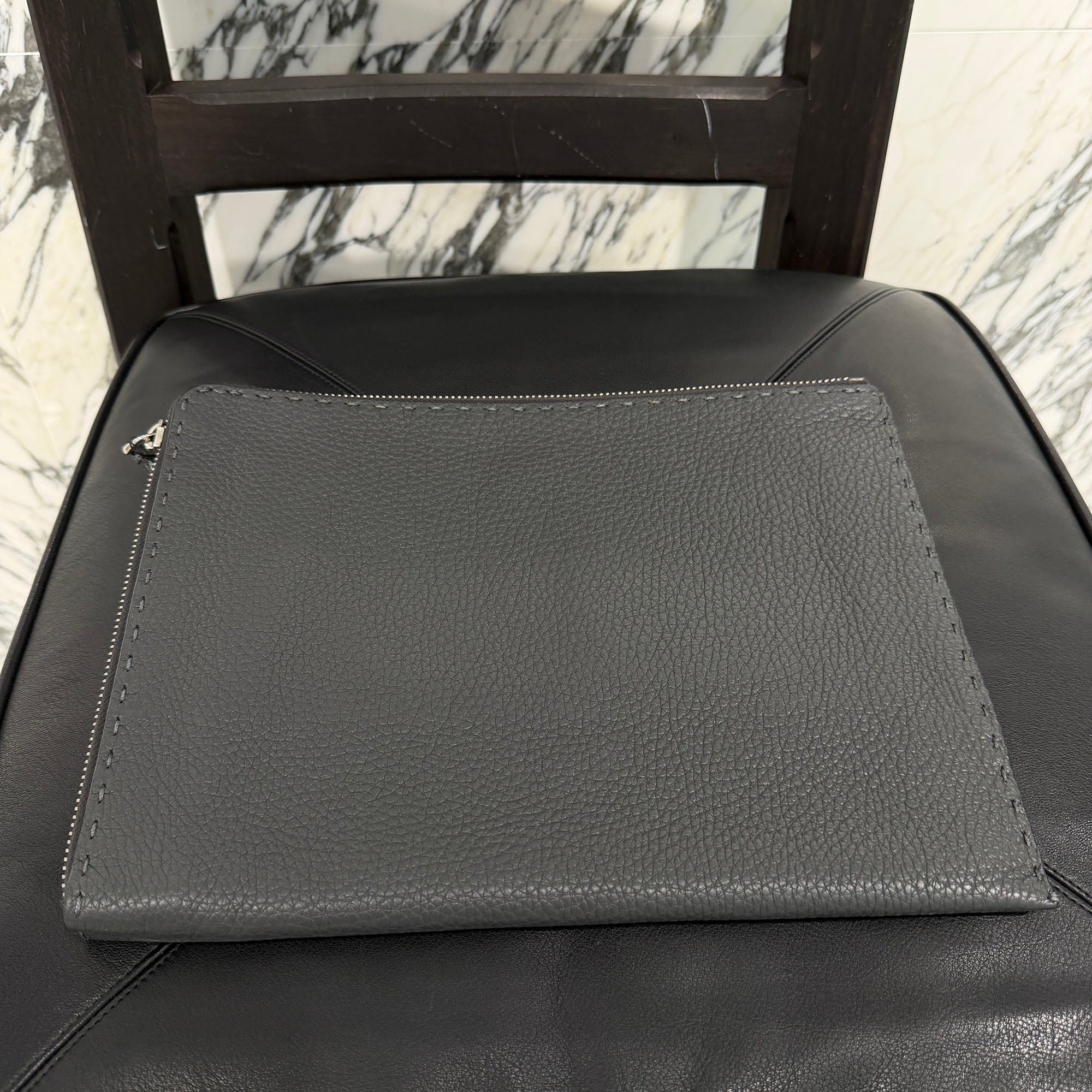 FENDI Selleria Clutch Leather Bag 7M0225 07N フェンディ セレリア クラッチ レザーバッグ
