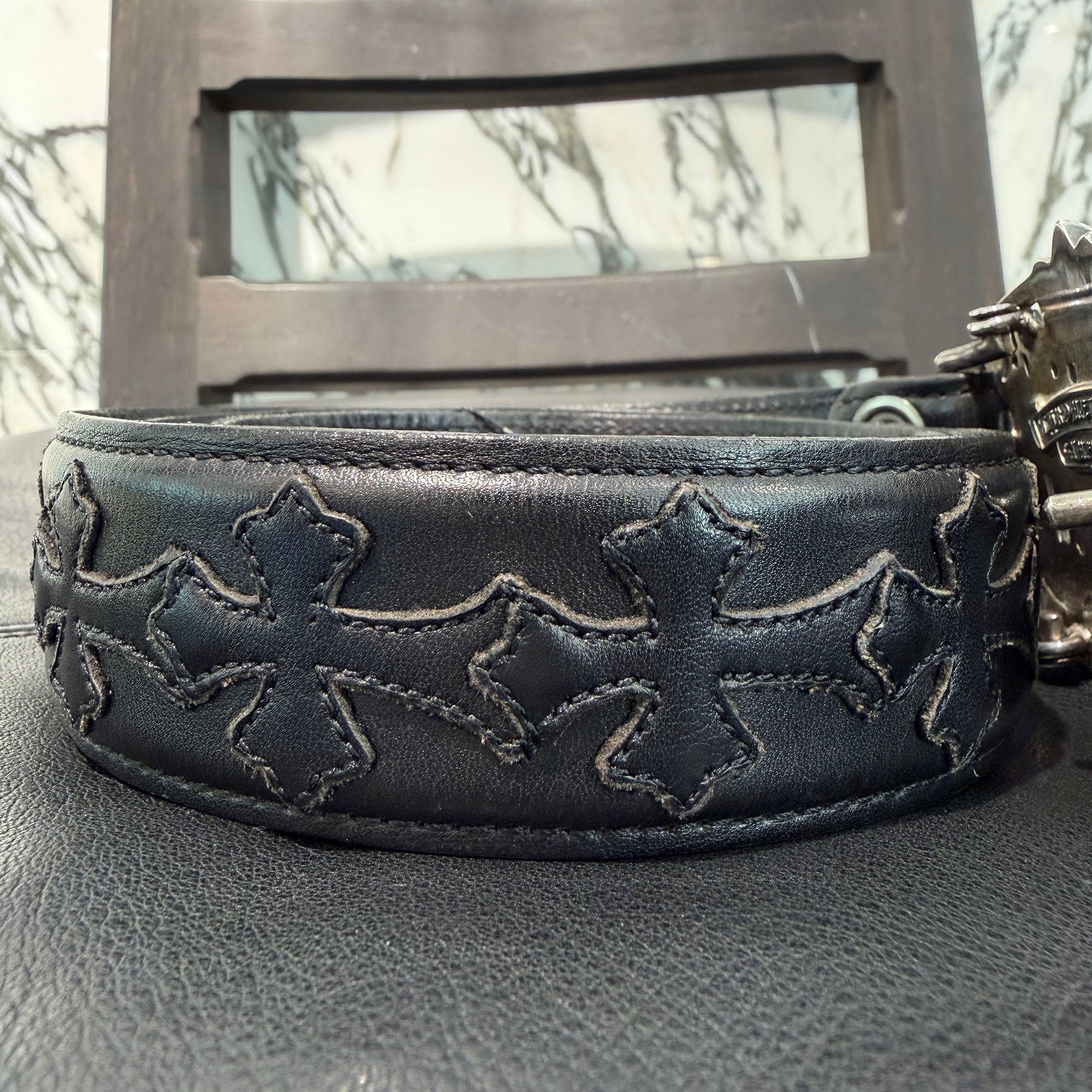 CHROME HEARTS 1.5 Cemetery Cross Silver Buckle & Cemetery Cross Leather Patch Leather Belt Size 34 クロムハーツ 1.5 セメタリークロス シルバー バックル & セメタリークロスレザーパッチ レザーベルト サイズ34