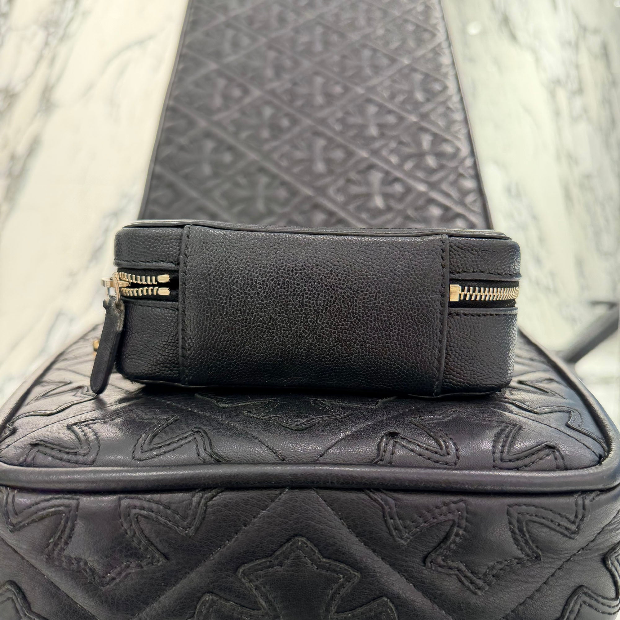 CHANEL CC Filigree Matelassé Chain Shoulder Vanity Bag A84452 シャネル CCフィリグリー マトラッセ チェーンショルダー バニティバッグ