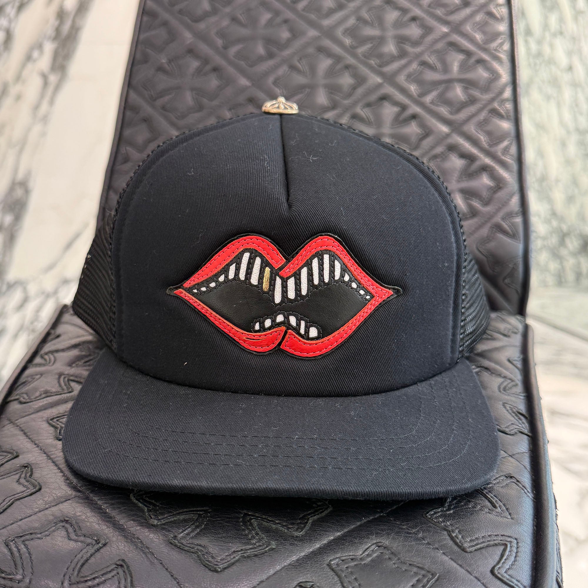 CHROME HEARTS × MATTY BOY Chomper Trucker Cap Size ONE SIZE (53-60) クロムハーツ × マッティボーイ チョンパートラッカーキャップ サイズ ONE SIZE (53-60)