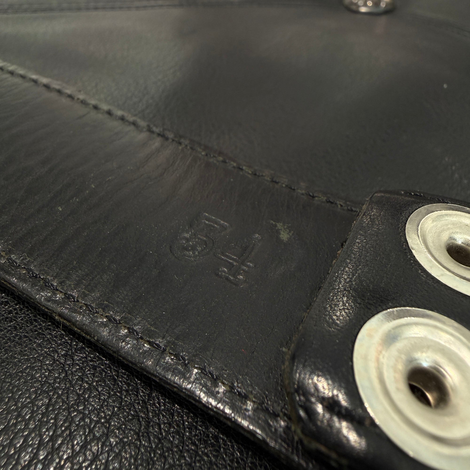 CHROME HEARTS 1.5 Cemetery Cross Silver Buckle & Cemetery Cross Leather Patch Leather Belt Size 34 クロムハーツ 1.5 セメタリークロス シルバー バックル & セメタリークロスレザーパッチ レザーベルト サイズ34