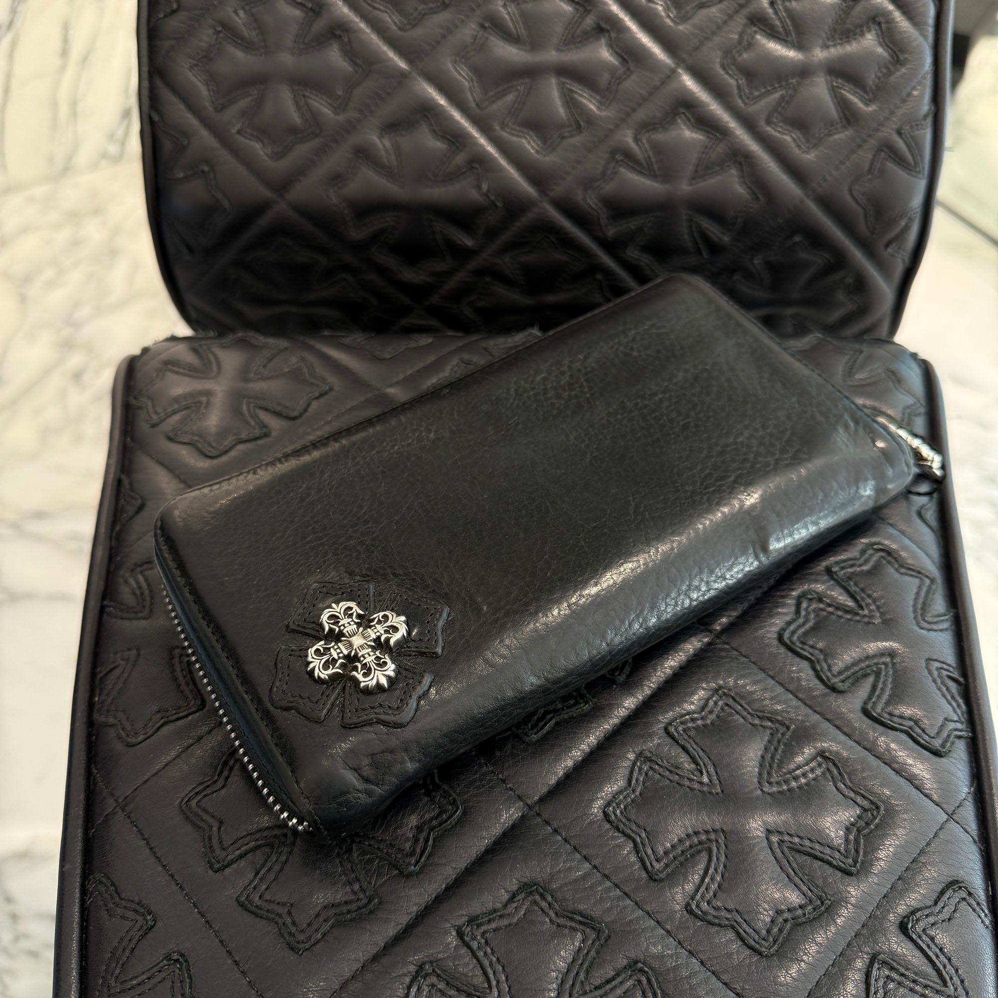 CHROME HEARTS Filigree Plus Leather Patch Round Zip Wallet クロムハーツ フィリグリープラス レザーパッチ ウォレット