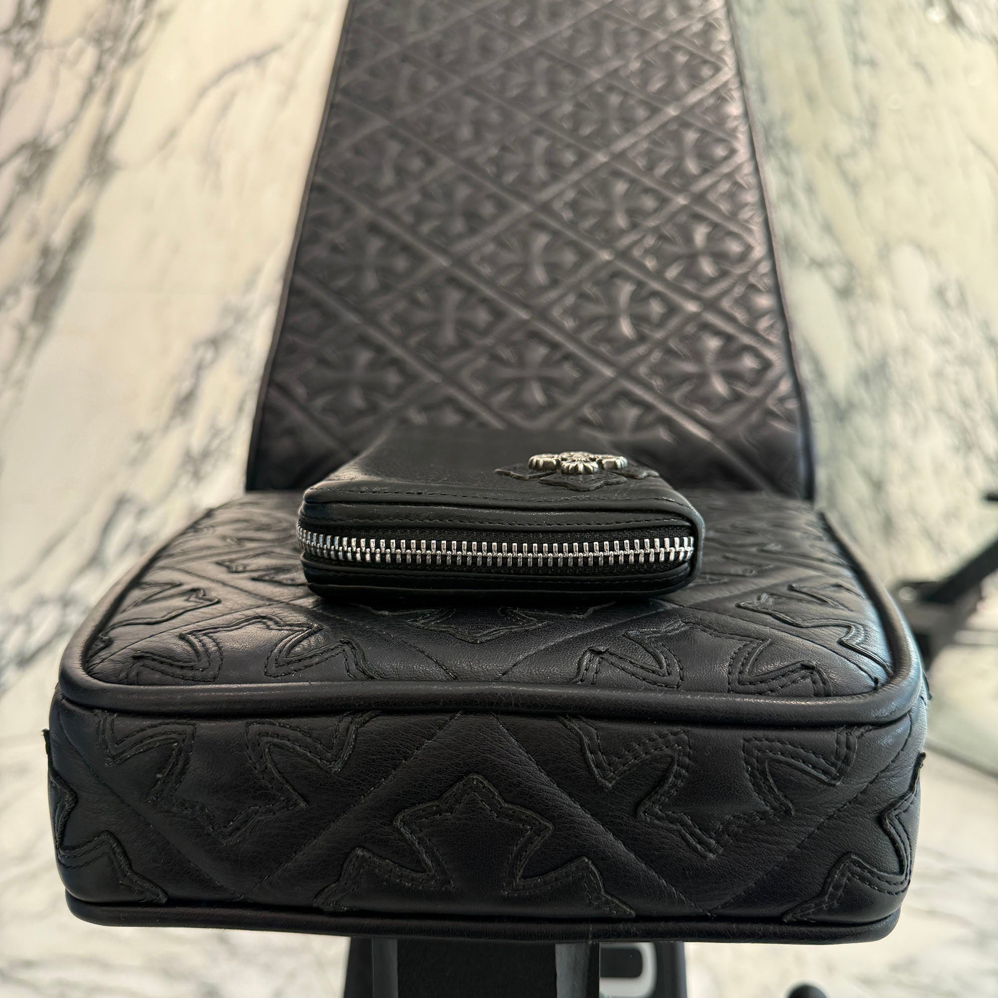 CHROME HEARTS Filigree Plus Leather Patch Round Zip Wallet クロムハーツ フィリグリープラス レザーパッチ ウォレット