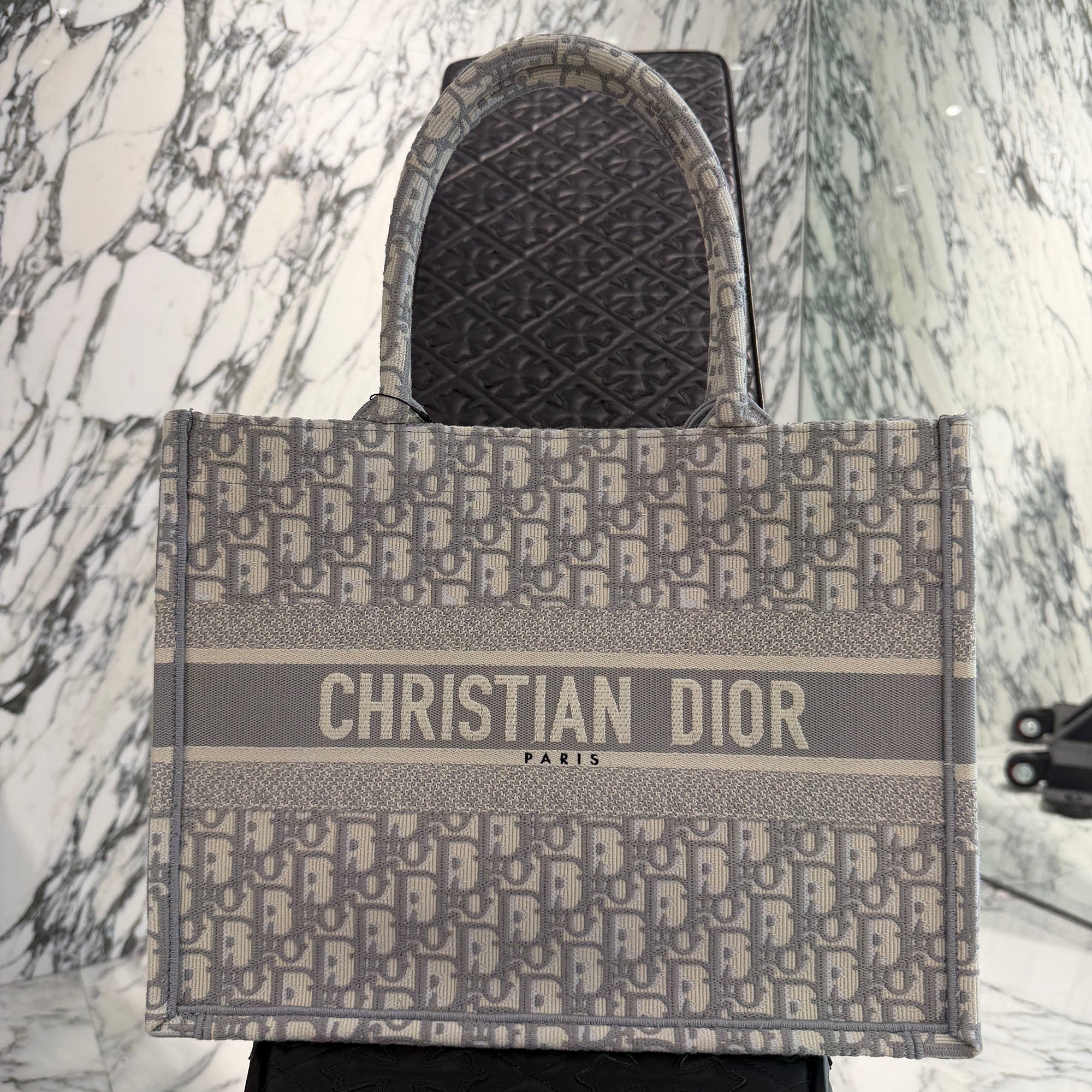 DIOR Oblique Book Tote Bag Medium ディオール オブリーク柄 ブックトートバッグ ミディアム