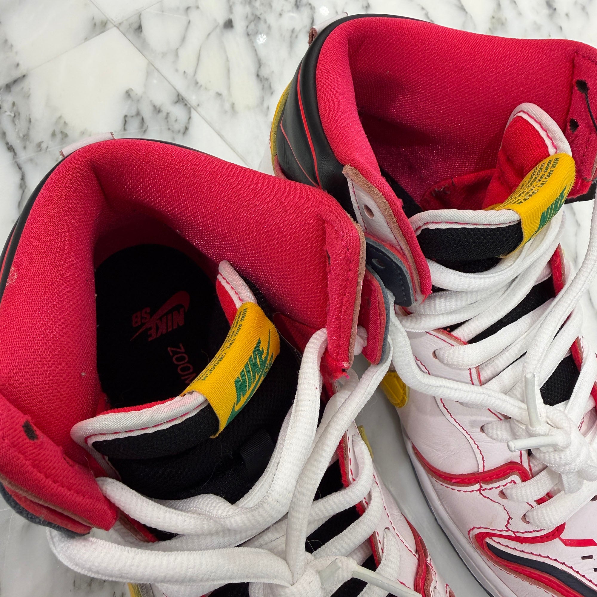 NIKE × Gundam x SB Dunk High Pro QS "Unicorn" Sneakers DH7717-100 Size US 8（26cm）ナイキ × ガンダム × SB ダンク ハイ プロ QS "ユニコーン" スニーカー サイズ US 8（26cm）