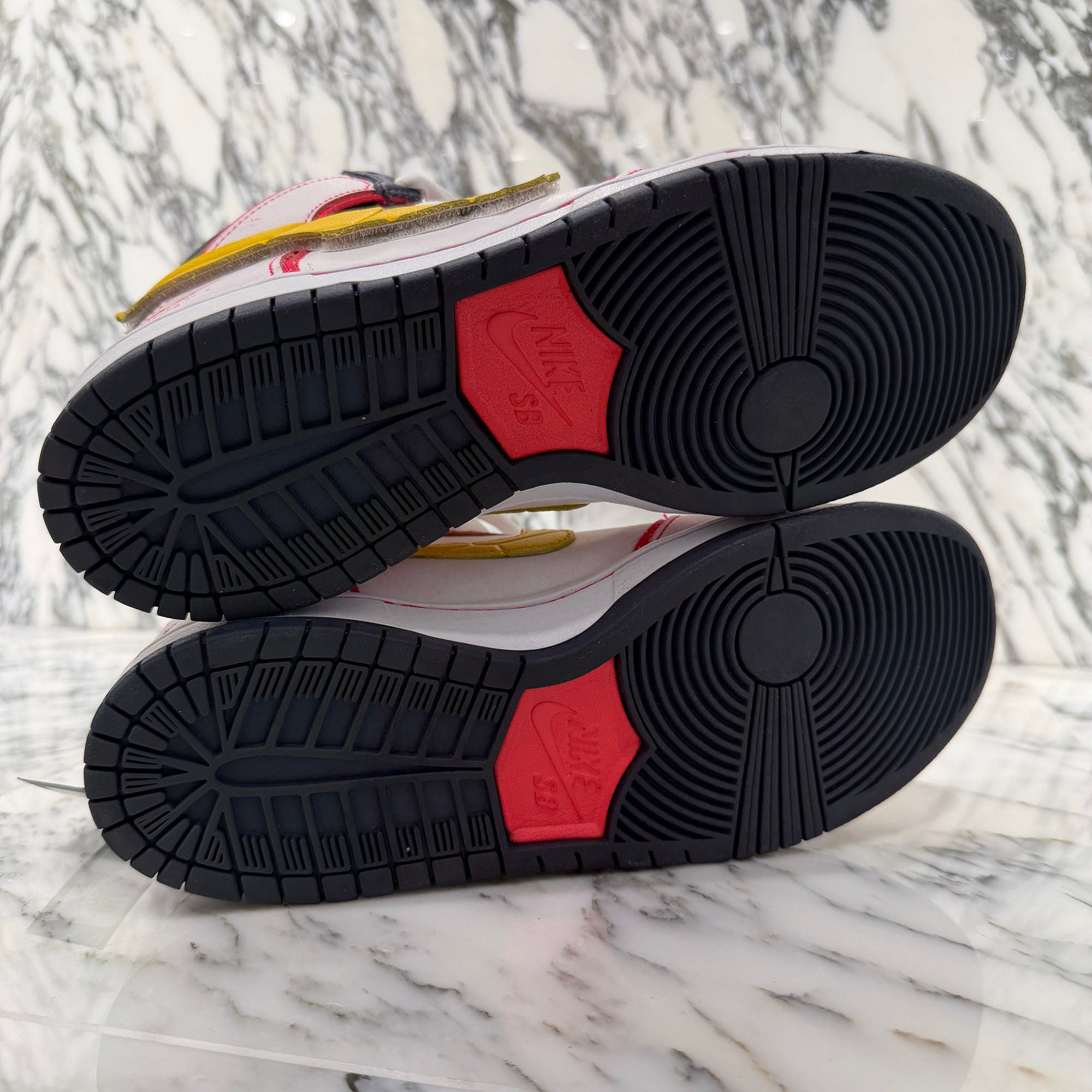 NIKE × Gundam x SB Dunk High Pro QS "Unicorn" Sneakers DH7717-100 Size US 8（26cm）ナイキ × ガンダム × SB ダンク ハイ プロ QS "ユニコーン" スニーカー サイズ US 8（26cm）