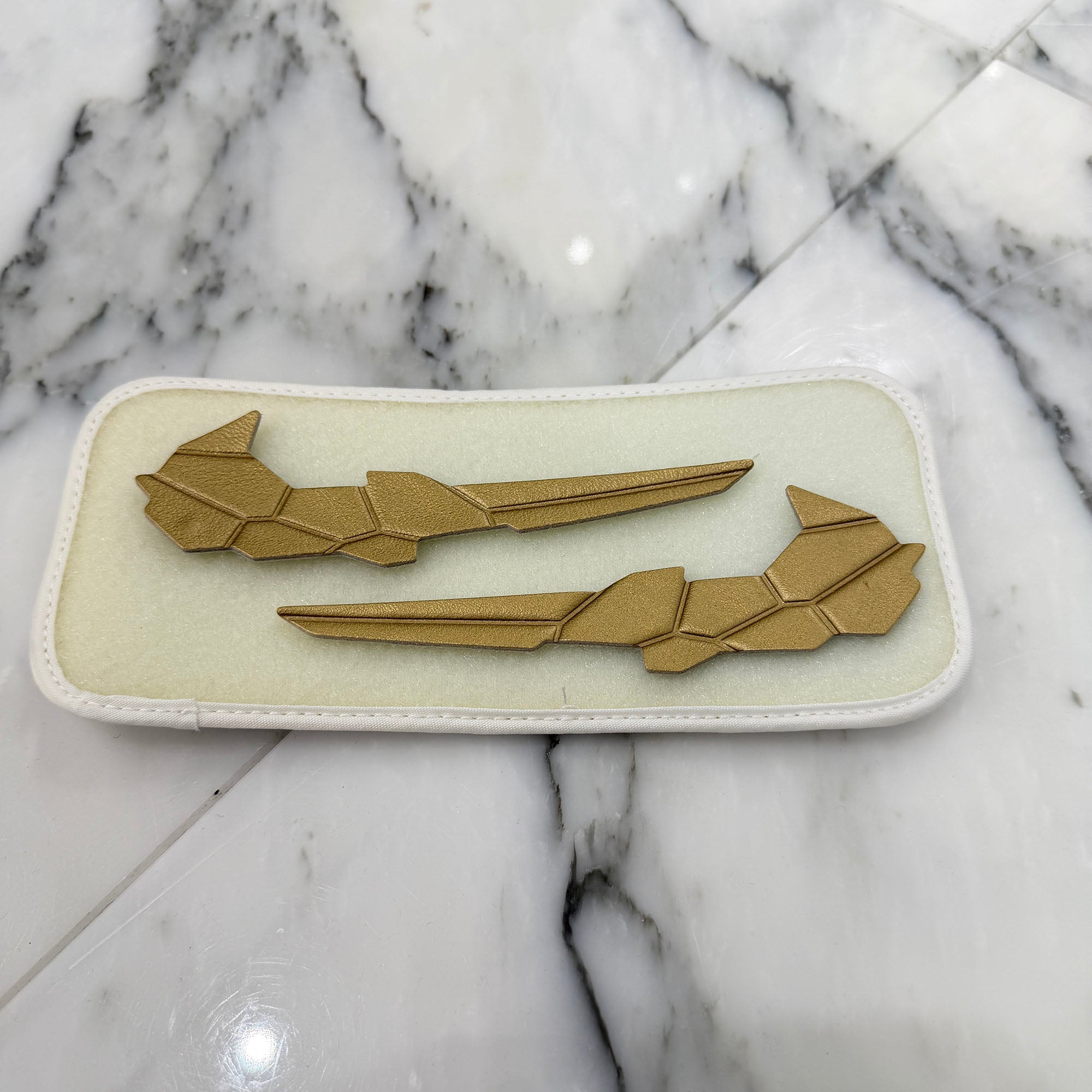 NIKE × Gundam x SB Dunk High Pro QS "Unicorn" Sneakers DH7717-100 Size US 8（26cm）ナイキ × ガンダム × SB ダンク ハイ プロ QS "ユニコーン" スニーカー サイズ US 8（26cm）