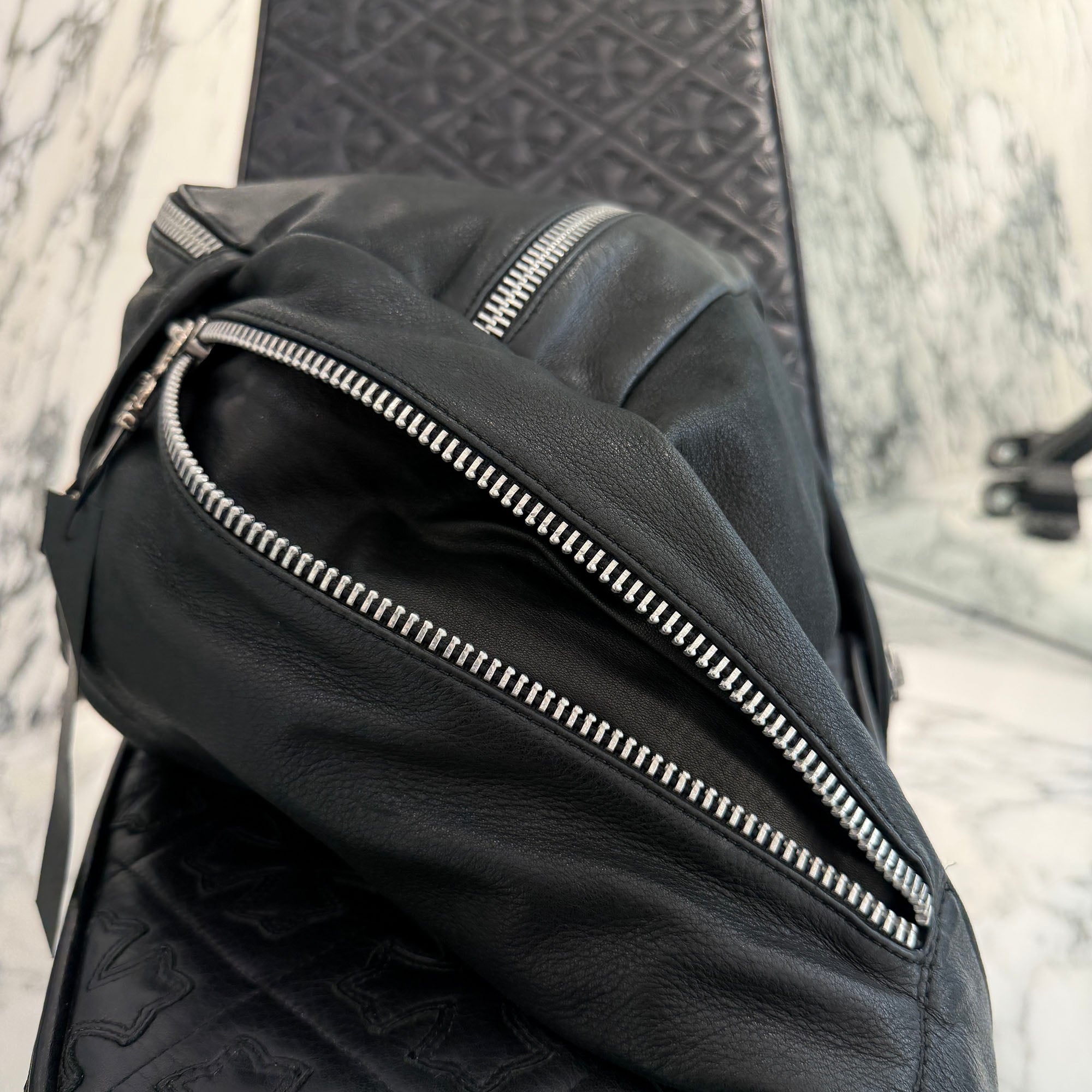 CHROME HEARTS SNAT PACK Leather Shoulder Bag Extra Large クロム