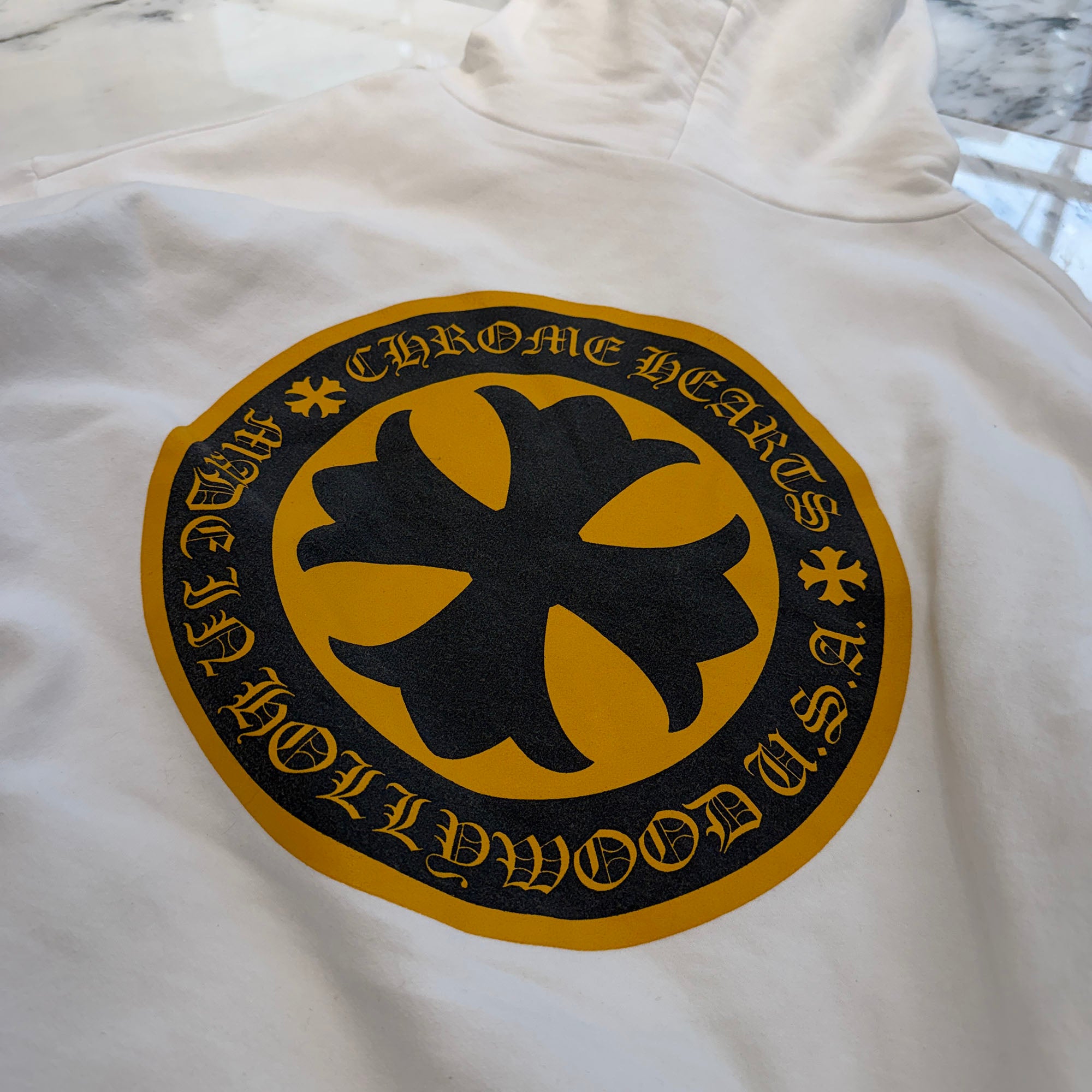 CHROME HEARTS CH Plus Yellow Cross Logo Pullover Hoodie Size XL クロムハーツ CHプラス イエロークロス ロゴ プルオーバーフーディー サイズXL