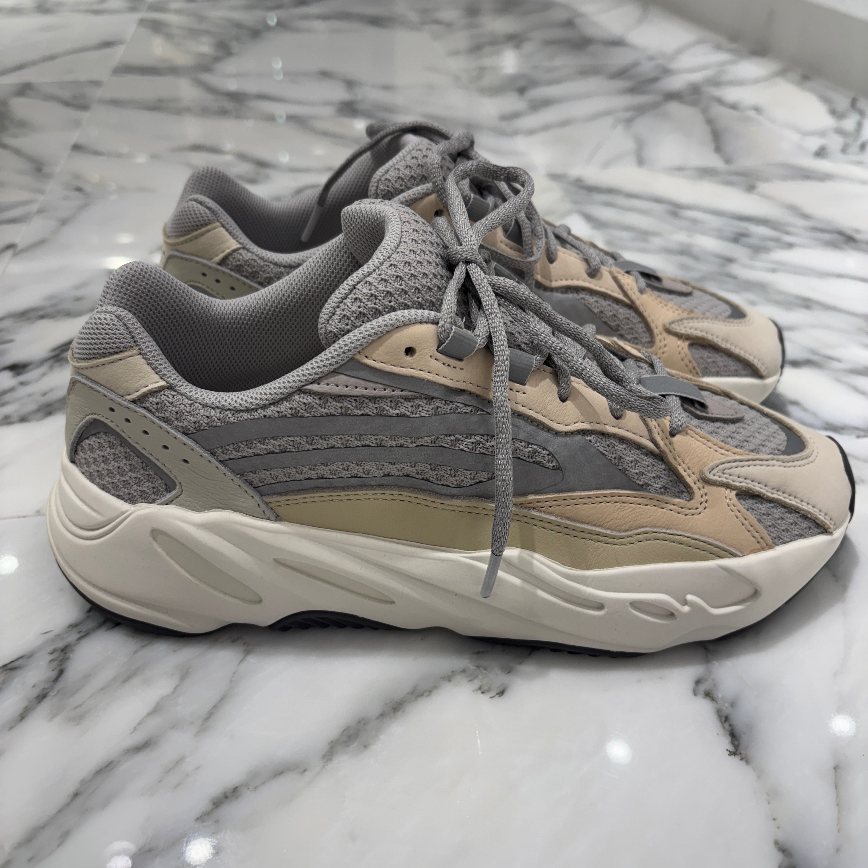 adidas × Kanye West 2022SS Yeezy Boost 700 V2 ''Static'' Sneaker FU6684 Size US10(28cm)アディダス×カニエ・ウェスト イージーブースト 700 V2 ''スタティック'' スニーカー サイズ US(28cm)