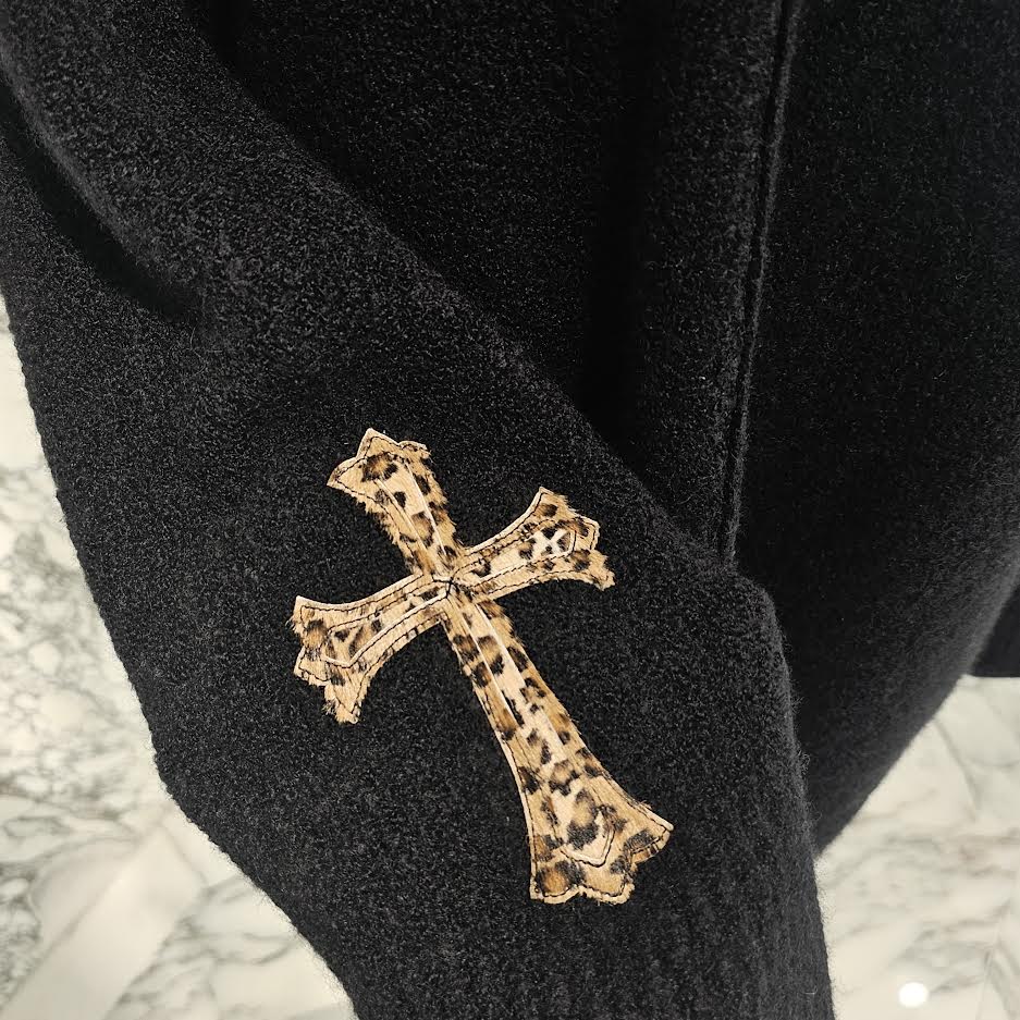 CHROME HEARTS 2025AW Leopard Harako Cross Leather Patch Cashmere & Silk Oversized Knit Sweater Size M クロムハーツ レオパルド ハラコ クロスレザーパッチ カシミヤ&シルク オーバーサイズ ニット セーター サイズM