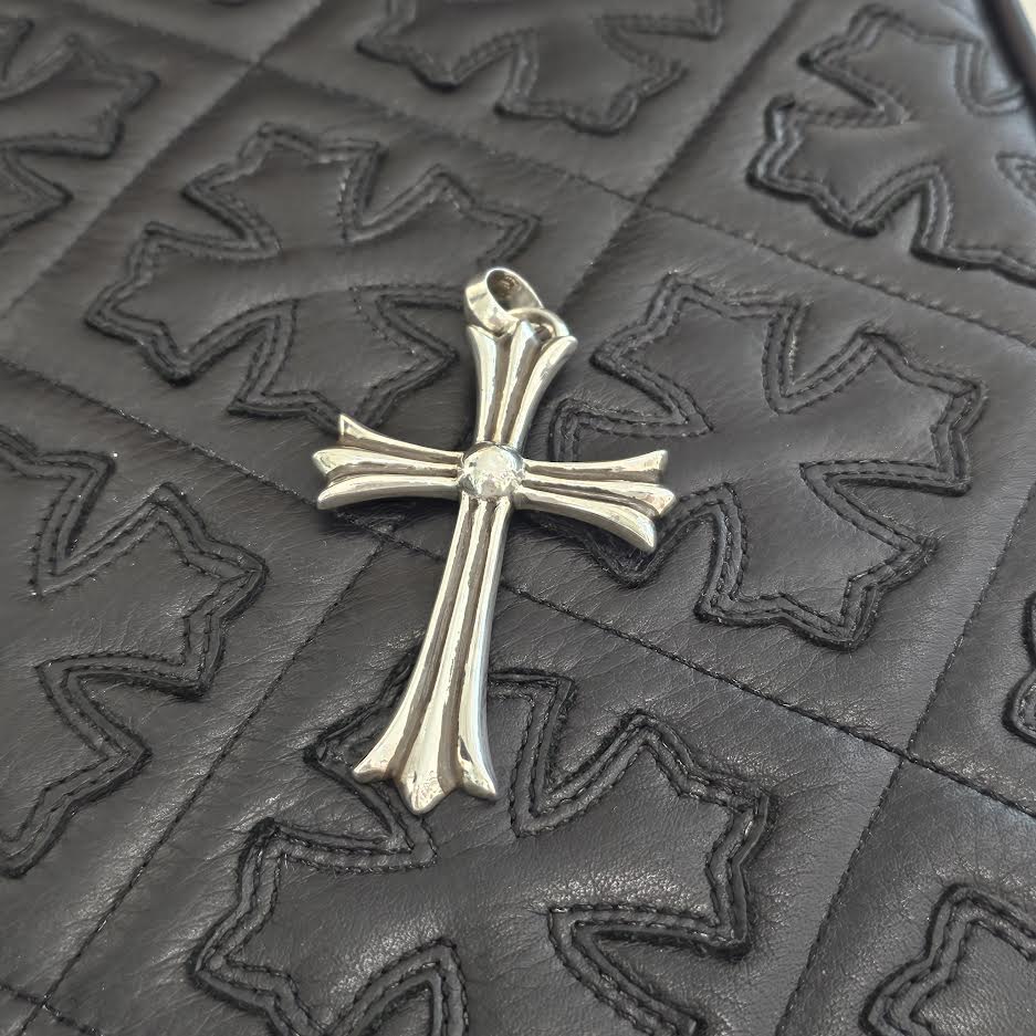 CHROME HEARTS Large Cross With Bail Pendant Top クロムハーツ