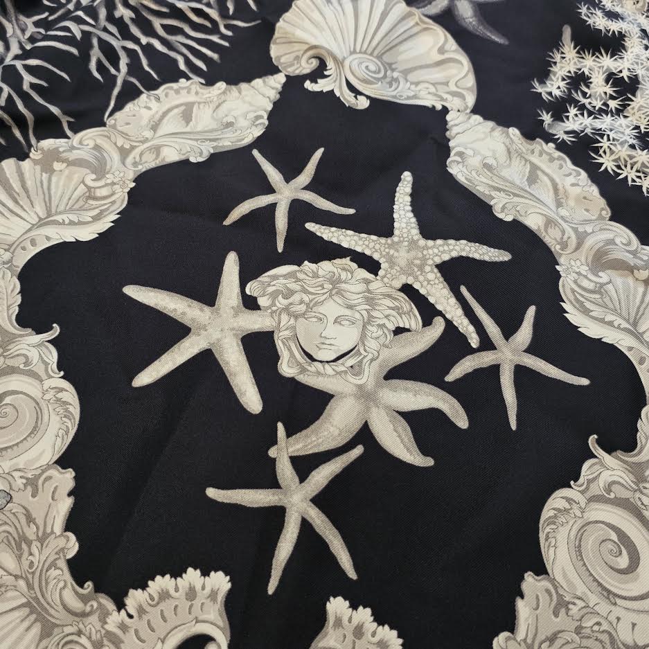 VERSACE 2024SS Baroque Printed Silk Set Up Shirt & Shorts 1003926/1A11093 1002476/1A11093 Size 46 ヴェルサーチェ バロック プリント シルク シャツ&ショーツ サイズ46