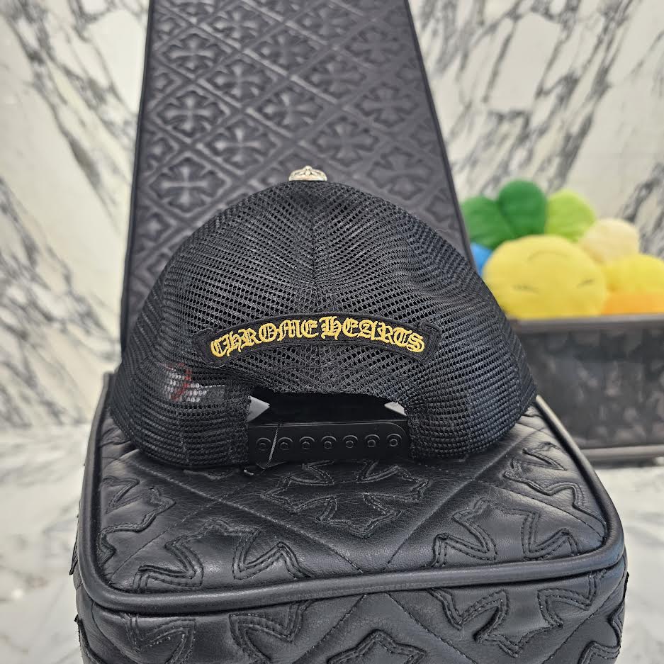 CHROME HEARTS Camo Yellow CH Plus Trucker Cap Size ONE SIZE