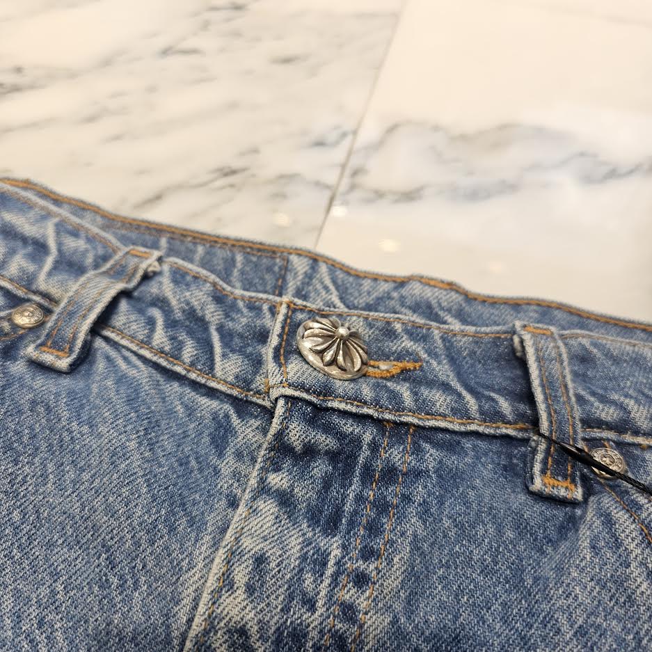 CHROME HEARTS × Levi's 505 VNTG Cross Leather Patch Denim