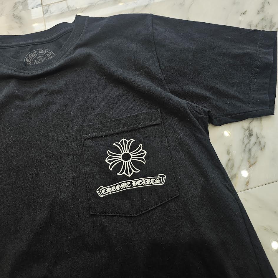 CHROME HEARTS Back Vine Dagger Print USA Arch Logo Tee Size S クロムハーツ バック ヴァインダガー プリント USAアーチロゴ Tシャツ サイズS