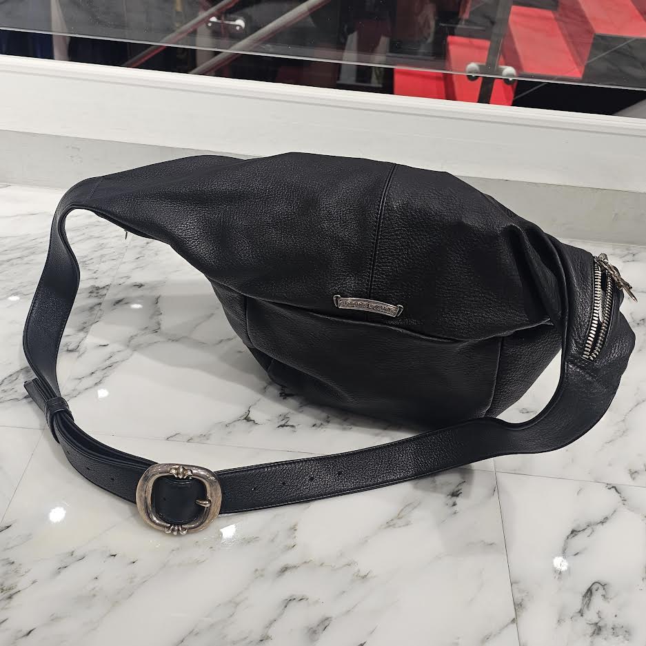 CHROME HEARTS SNAT PACK Leather Shoulder Bag Extra Large クロム