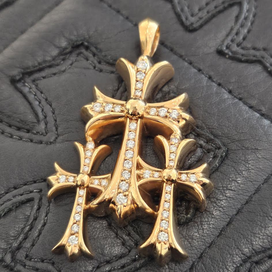 CHROME HEARTS 22K Triple CH Cross Pave Diamond Pendant Top クロム