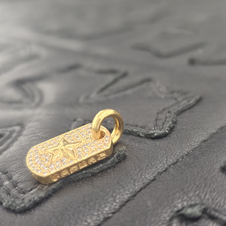 CHROME HEARTS 22K DOG TAG TINY STAR Pave Diamond Pendant Top
