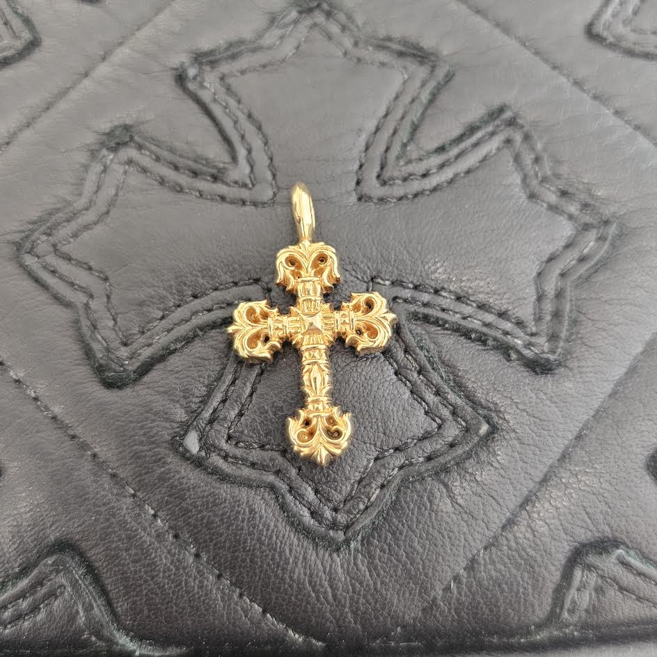 CHROME HEARTS 22K Tiny Filigree Cross Pendent Top クロムハーツ 22K タイニー フィリグリー ペンダント トップ