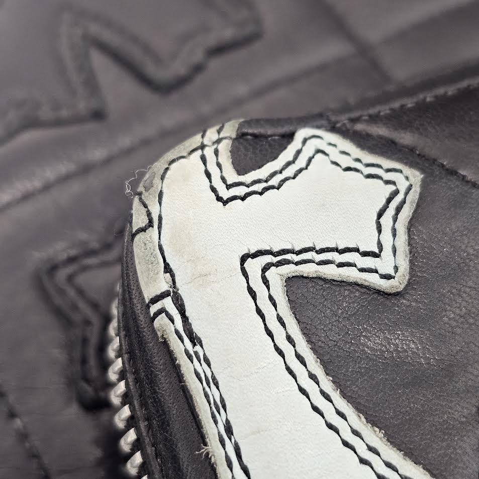 CHROME HEARTS Multi Cemetery Cross Leather Patch Quilting Wallet クロムハーツ マルチ セメタリークロス レザーパッチ キルティング風 ウォレット