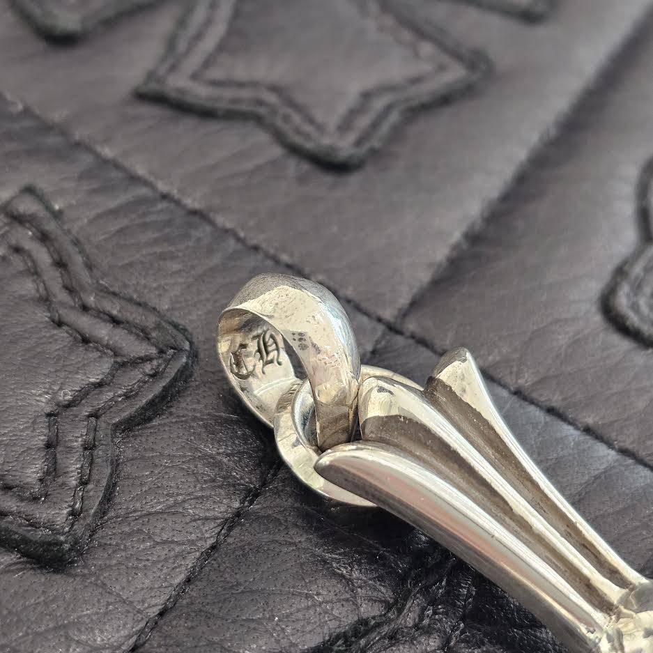 CHROME HEARTS Large Cross With Bail Pendant Top クロムハーツ