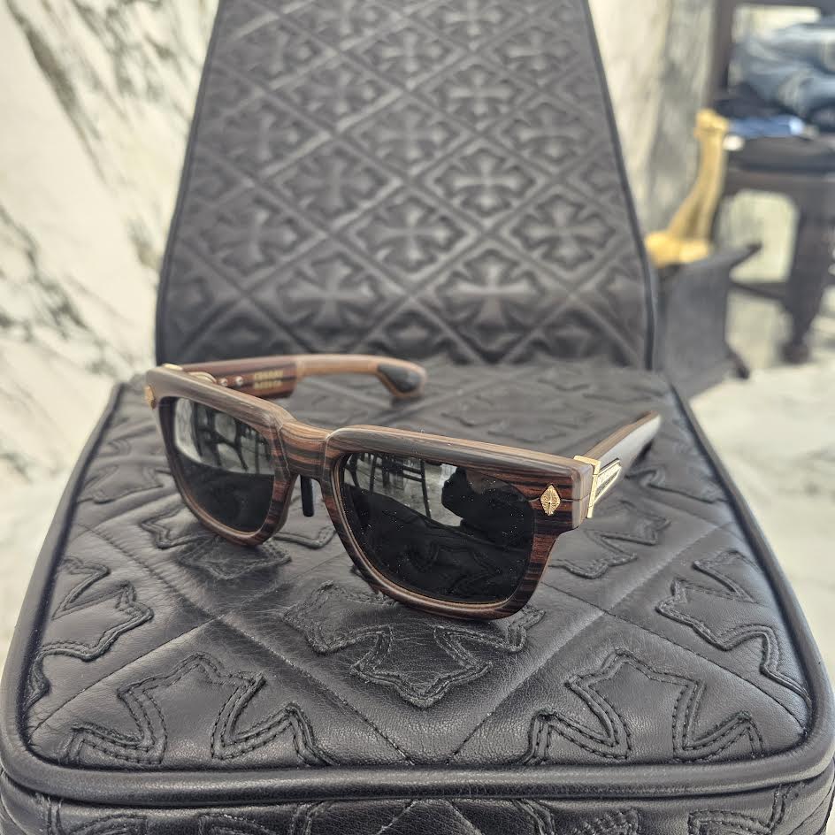 Chrome Hearts LILITH Ebony Wood Sunglasses "BROWN/DARK GREY" WEWE-18KGP Size 56□18-144 クロムハーツ リリス エボニー ウッド サングラス "ブラウン/ダークグレー" サイズ56□18-144