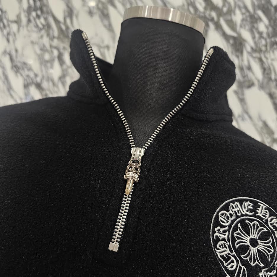 CHROME HEARTS Y NOT Horseshoe Embroidery Fleece Half Zip Cropped Sweatshirt Size M クロムハーツ ワイノット ホースシュー刺繍 フリース ハーフジップ クロップド スウェットシャツ サイズM