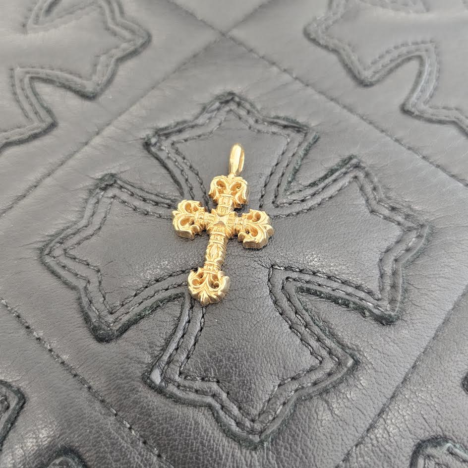 CHROME HEARTS 22K Tiny Filigree Cross Pendent Top クロムハーツ 22K タイニー フィリグリー ペンダント トップ
