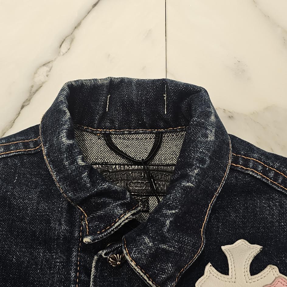 CHROME HEARTS Levi's Body Cemetery Cross Leather Patch Denim