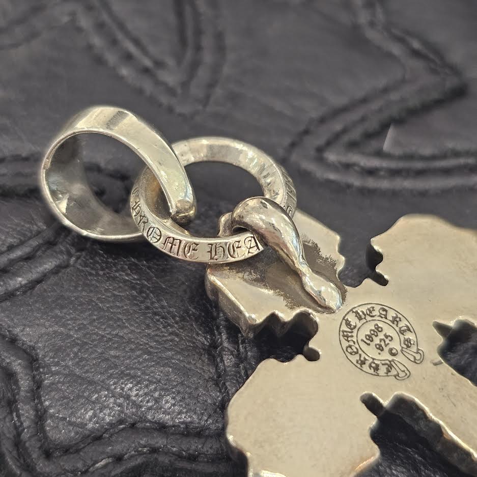 CHROME HEARTS Filigree CH Cross XS Pendant Top With Bail クロム