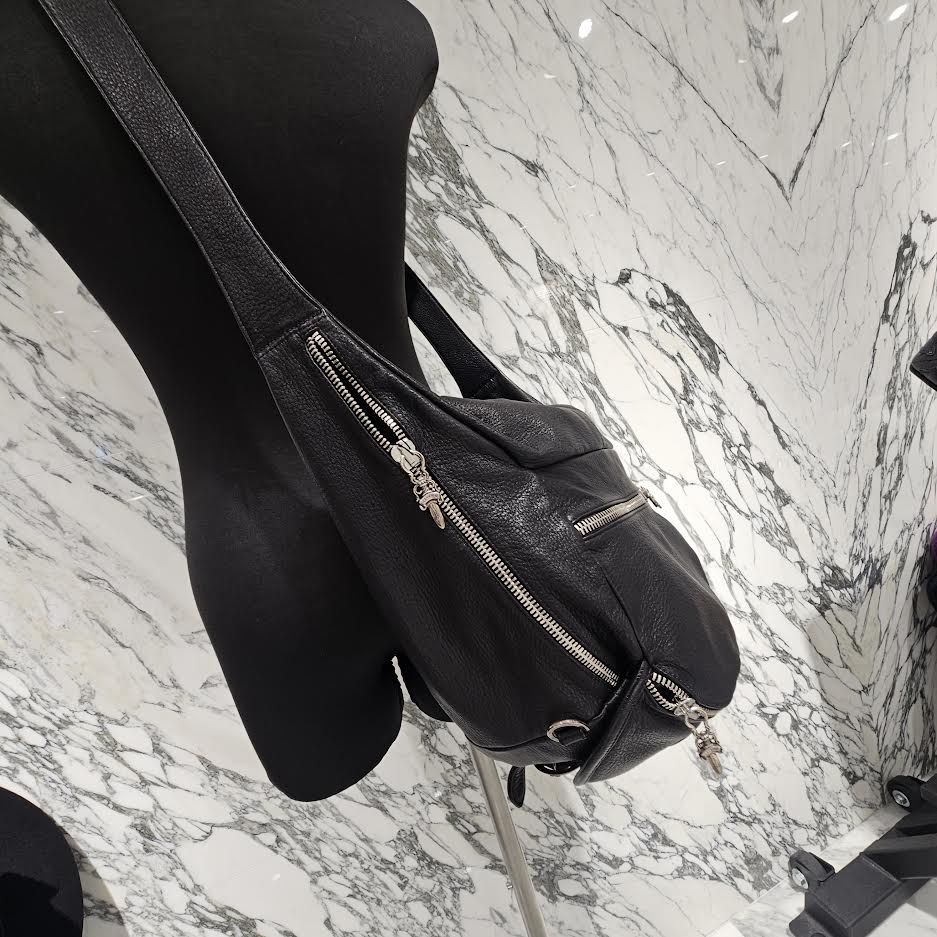 CHROME HEARTS SNAT PACK Leather Shoulder Bag Extra Large