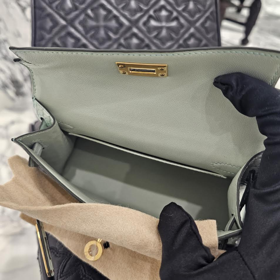 HERMES Mini Kelly 2 "Vert Dieu（6U）" Alligator Matte Hand Bag B刻印 エルメス ミニケリー2 "ヴェールデュー（6U）"  アリゲーターマット ハンドバッグ