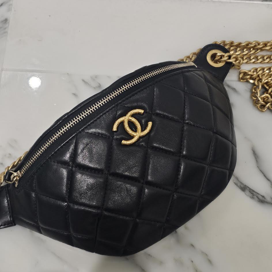 CHANEL 2024 Cruise Matelasse Coco Mark Caviar Skin 2WAY Waist Pouch A1815886 シャネル 2024クルーズ マトラッセ ココマーク キャビアスキン 2WAY ウェストポーチ