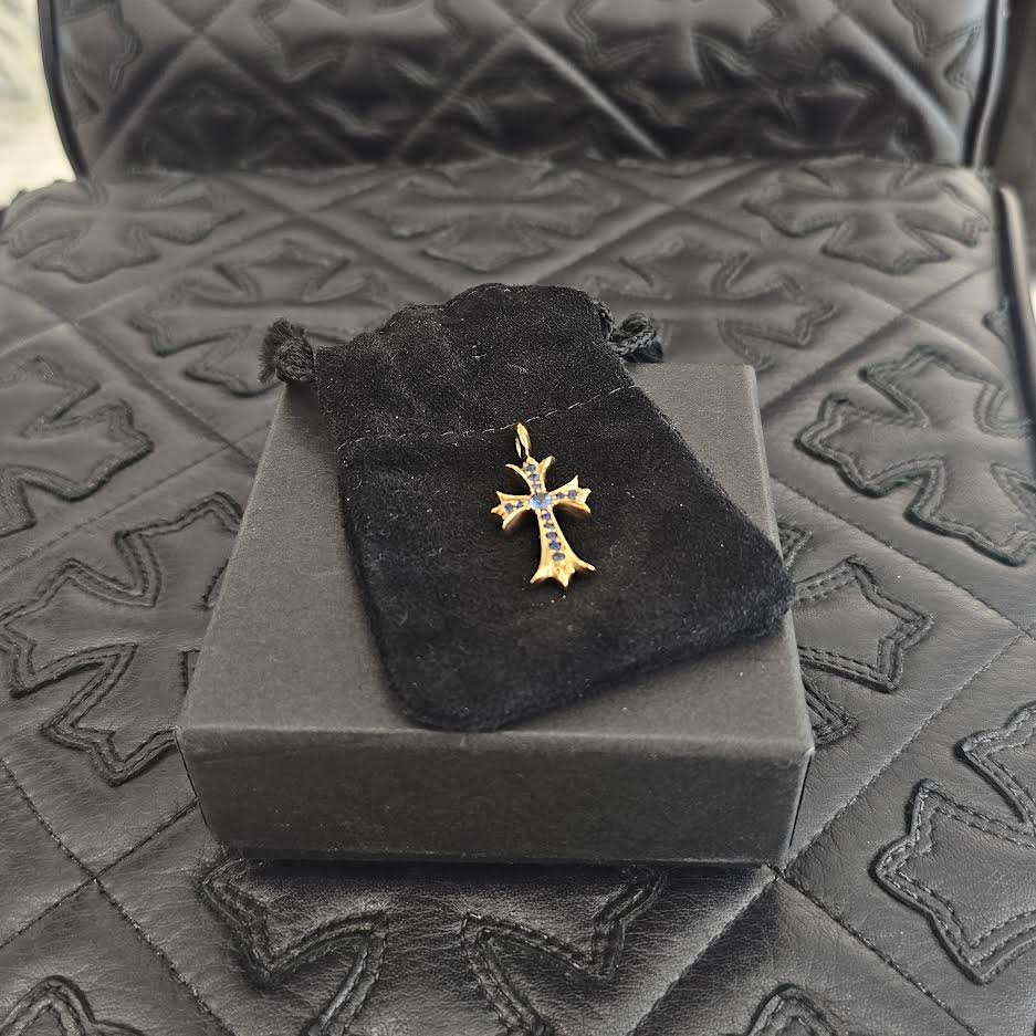 CHROME HEARTS 22K Tiny Fat Cross Blue Sapphire Pendant Top クロム