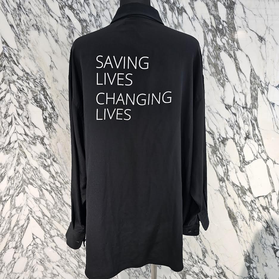 BALENCIAGA 2018AW WFP World Food Programme Oversized Silk Shirt 542894 TCN05 Size 34 バレンシアガ WFP ワールドフードプログラム オーバーサイズ シルクシャツ サイズ34