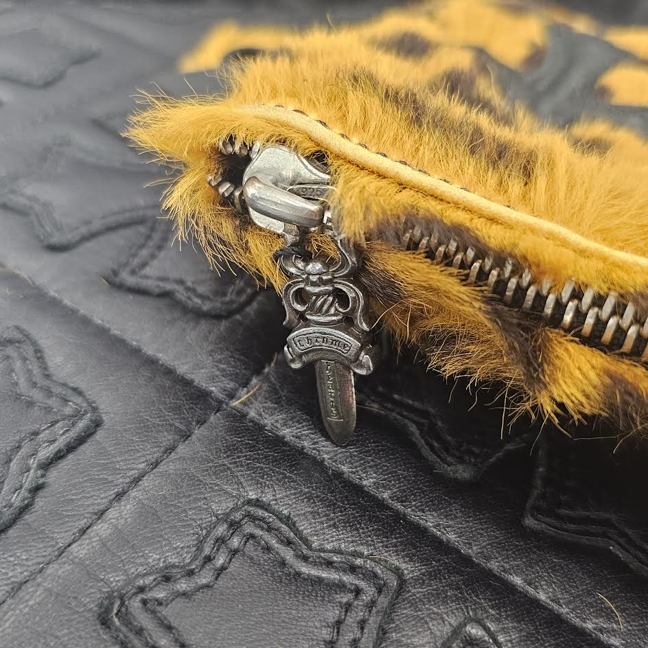 CHROME HEARTS Leopard Cross Leather Patch Fur Zipper Change Purse
