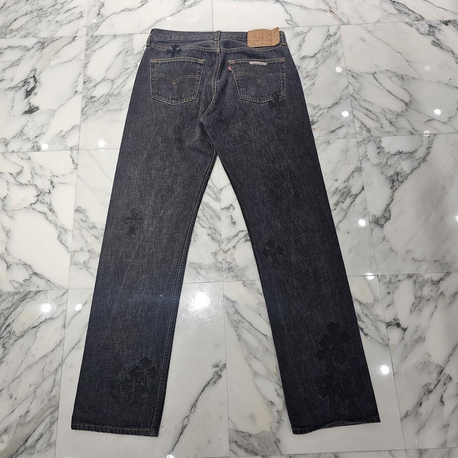 クロムハーツ クロスレザーパッチ デニムパンツ 34 グレー 赤黒クロス CHROME HEARTS × Levi's 501 VNTG Cross Leather Patch Denim Pants