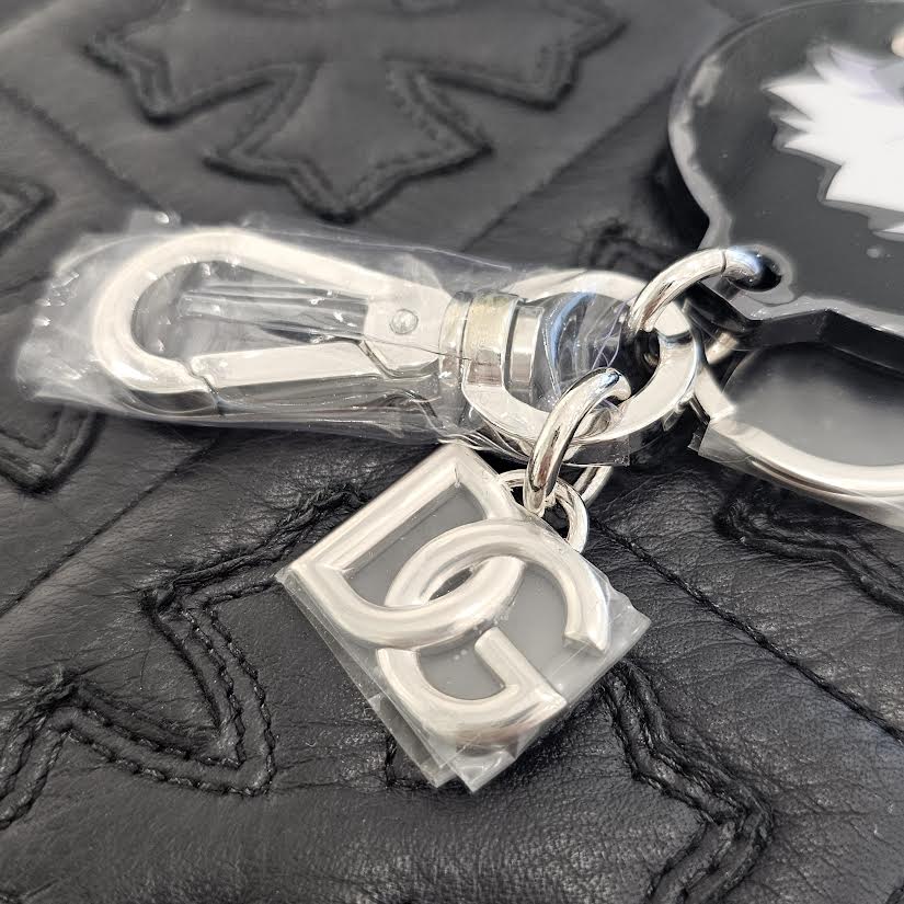 DOLCE＆GABBANA × 呪術廻戦 2022SS GOJO SATORU Clip Key Charm ドルチェ&ガッパーナ × 呪術廻戦 五条 悟 クリップ キーチャーム キーホルダー