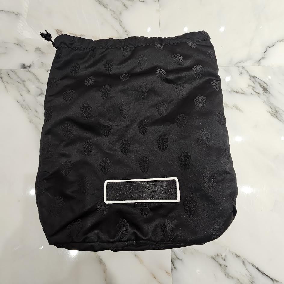 CHROME HEARTS TAKAMINI Cemetery Patent Leather Cross Patch CH Plus Studs Patent Leather Shoulder Bag クロムハーツ タカミニ セメタリーパテントレザーパッチ CHプラス スタッズ パテントレザー ショルダーバッグ