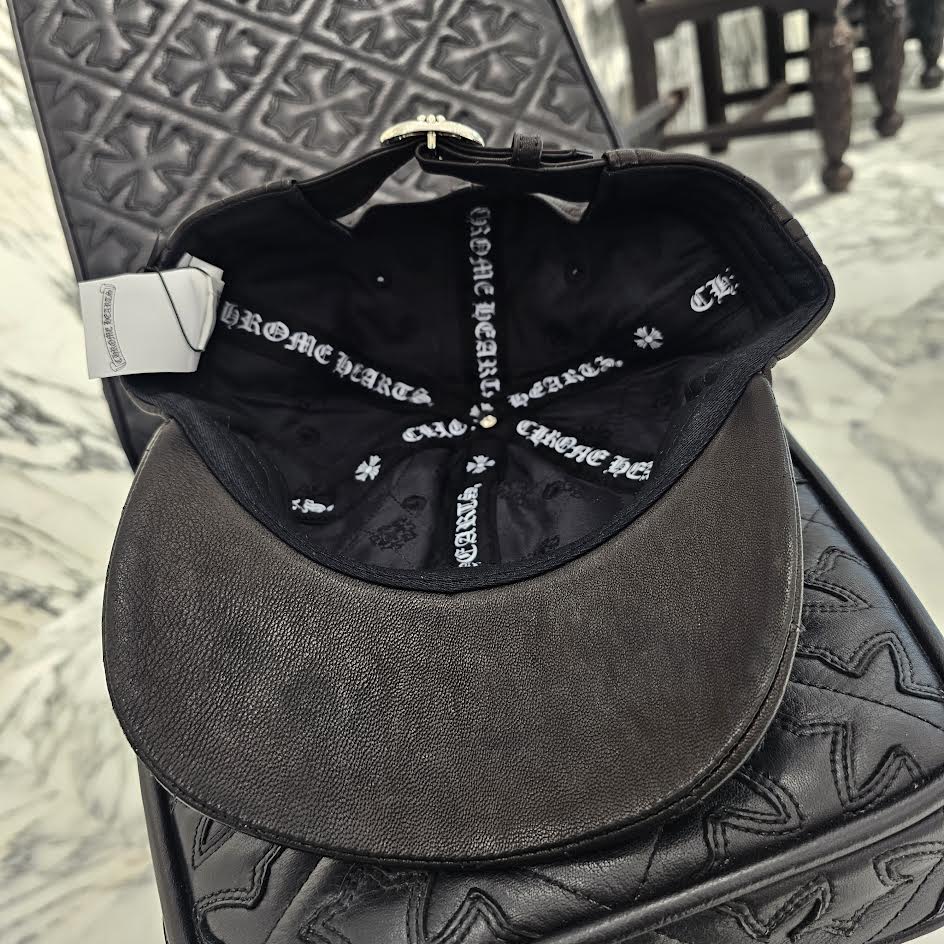 クロムハーツ シルバー　キャップ　コンチョ CHROME HEARTS Silver Cross Spider Web Leather Cap Size ONE SIZE