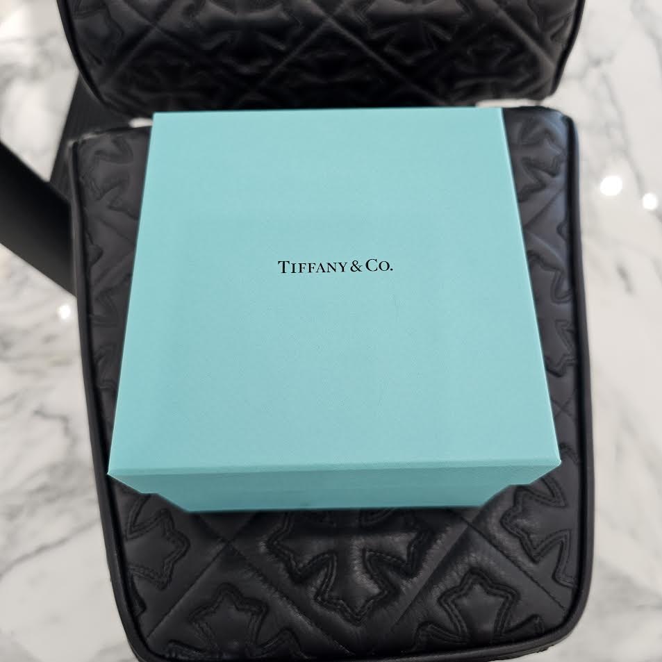 Tiffany Co. 18K RG Tiffany T Pave Diamond Wire Bangle 73546699 Size Medium ティファニー 18K ローズゴールド ティファニーT パヴェダイヤモンド ワイヤー バングル サイズMedium