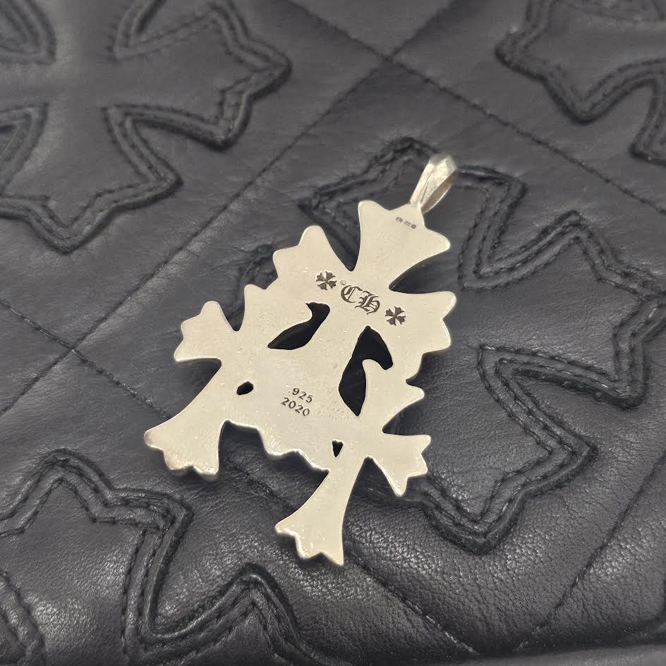 CHROME HEARTS Triple CH Cross Small Pave Diamond Pendant Top クロムハーツ トリプル CHクロス スモール パヴェダイヤモンド ペンダントトップ