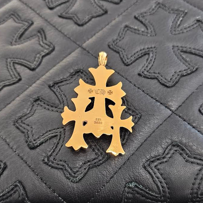 CHROME HEARTS 22K Triple CH Cross Pave Diamond Pendant Top クロムハーツ 22K トリプル CHクロス パヴェダイヤモンド ペンダントトップ
